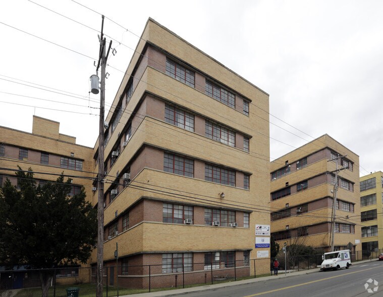 More Photos Of 480 Barnum Ave, Bridgeport Warehouse For Lease