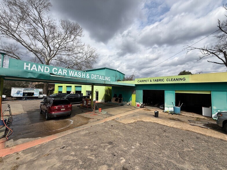 More Photos Of 614 S 7th St, Opelika Auto Repair For Sale