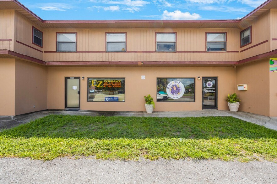 More Photos Of 1626 49th St S, Gulfport Storefront Retail Residential For Sale