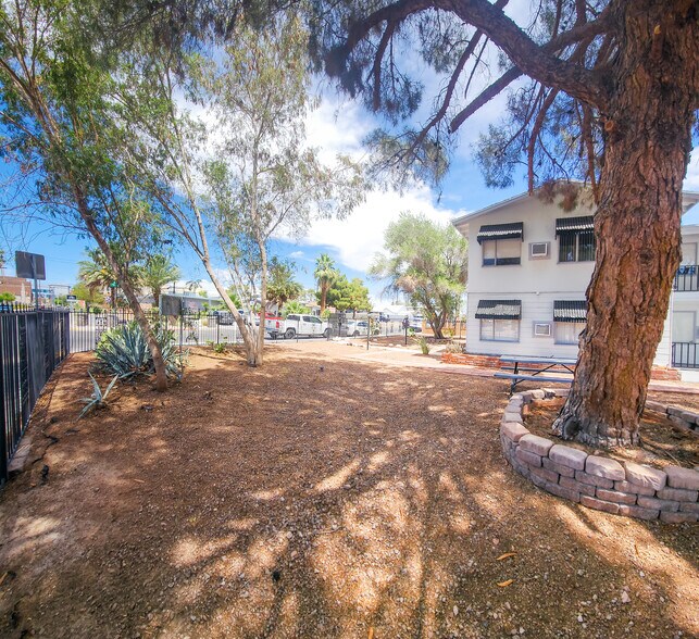 More Photos Of 1101 E Clark Ave, Las Vegas Apartments For Sale