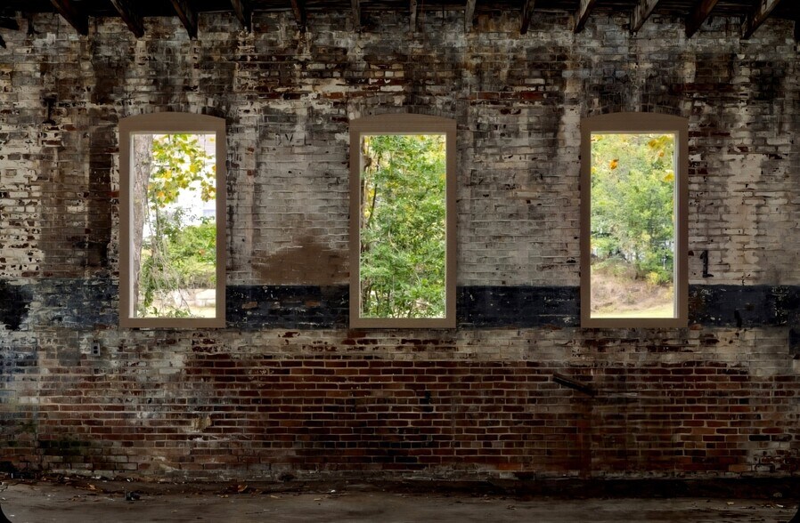 More Photos Of 305 S Orange Ave, Eufaula Industrial For Sale