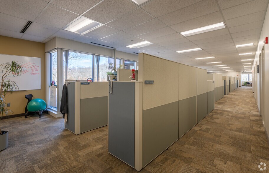 More Photos Of 50 Washington St, Westborough Office For Lease