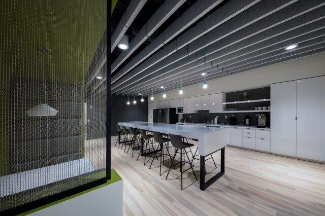 More Photos Of 655 Nicollet Mall, Minneapolis Office For Lease