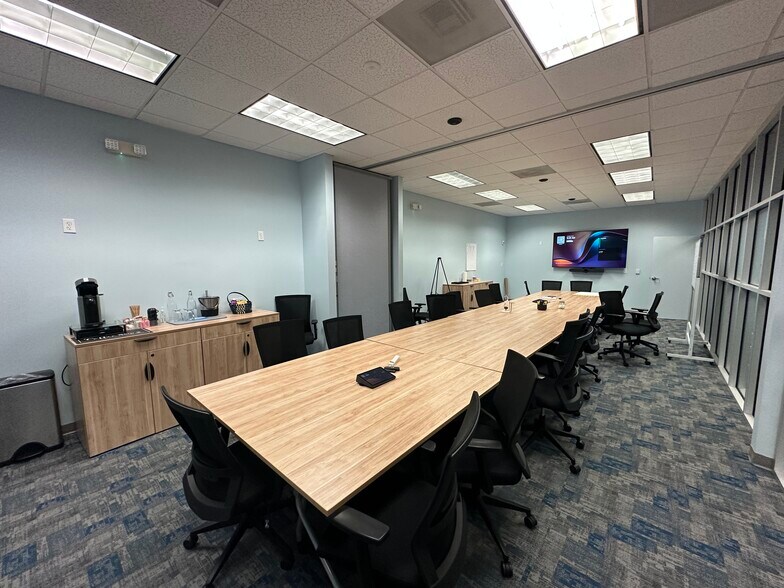 More Photos Of 1057 Red Ventures Dr, Fort Mill Office For Lease
