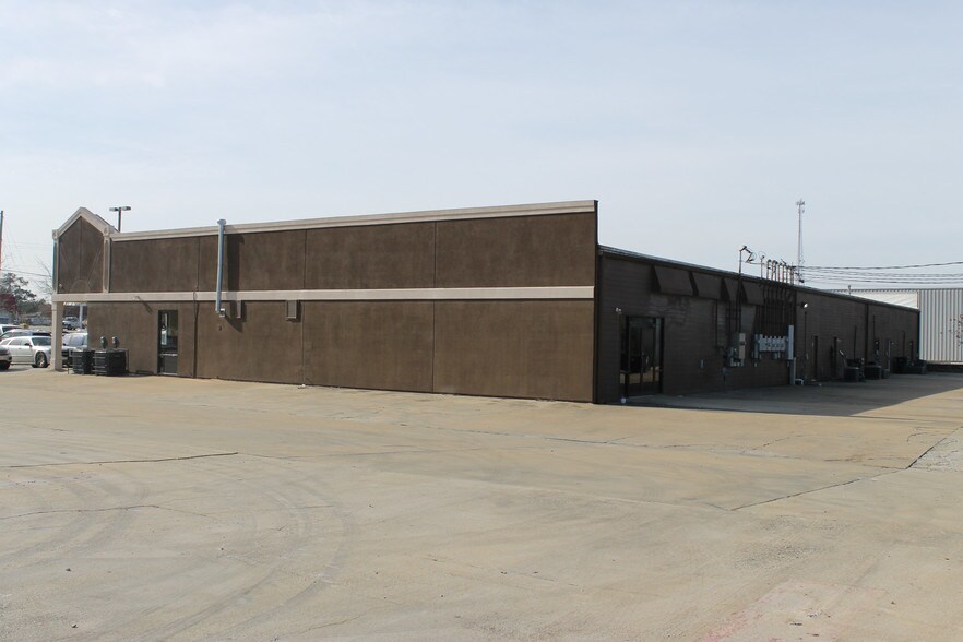 More Photos Of 3916 US-80, Phenix City Storefront Retail Office For Lease