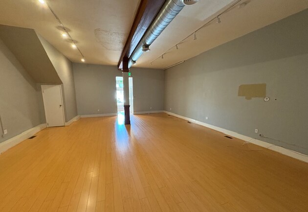 More Photos Of 714-716 4th St, San Rafael Storefront Retail Office For Lease