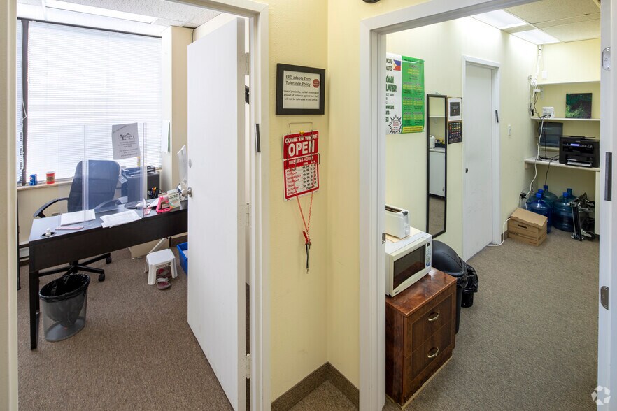 More Photos Of 345 Wilson Ave, Toronto Office For Sale