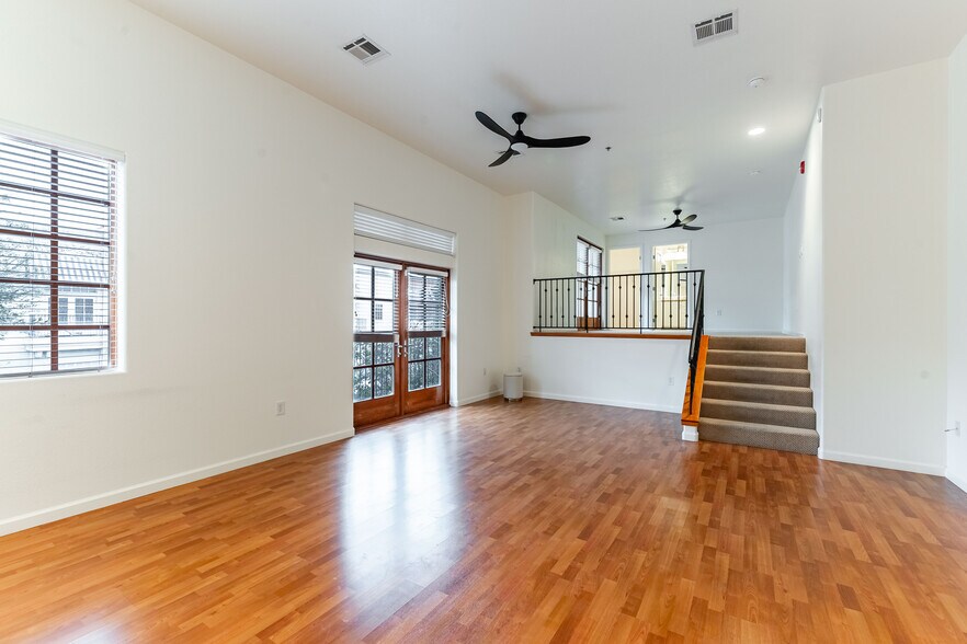 More Photos Of 6415 S Tenaya Way, Las Vegas Light Distribution For Lease