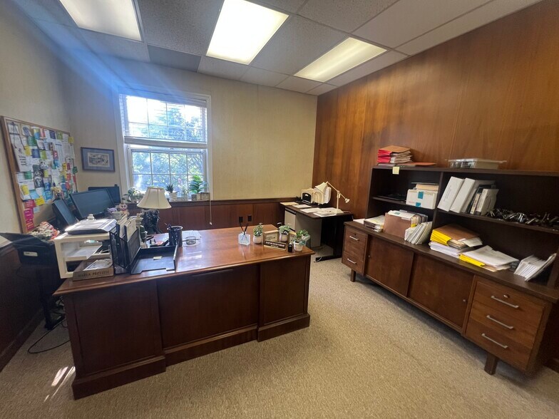 More Photos Of 239 N Edgeworth St, Greensboro Office For Sale