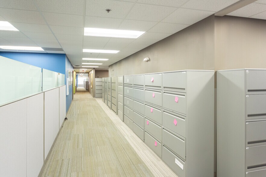 More Photos Of Pheasant Ridge Road, Roanoke Office For Lease