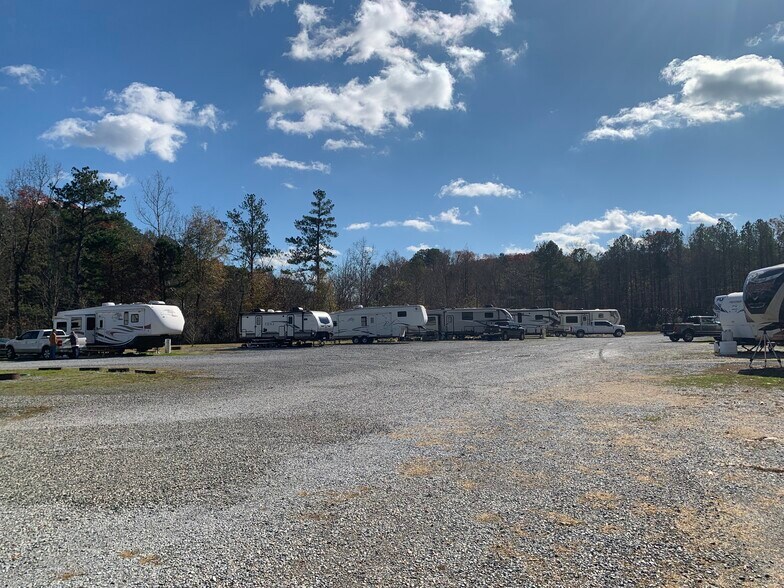 More Photos Of , Oxford Trailer Camper Park For Sale