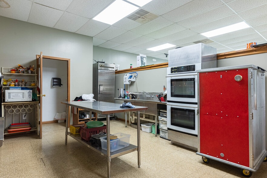 More Photos Of 534-536 Xenia Ave, Dayton Storefront Retail Office For Lease