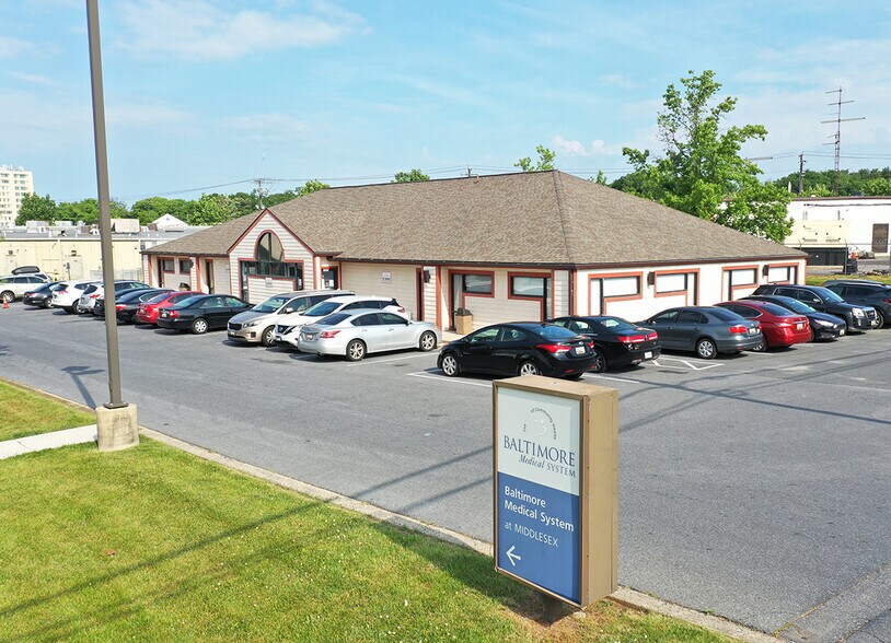 More Photos Of 1221-1245 Eastern Blvd, Essex Unknown For Lease