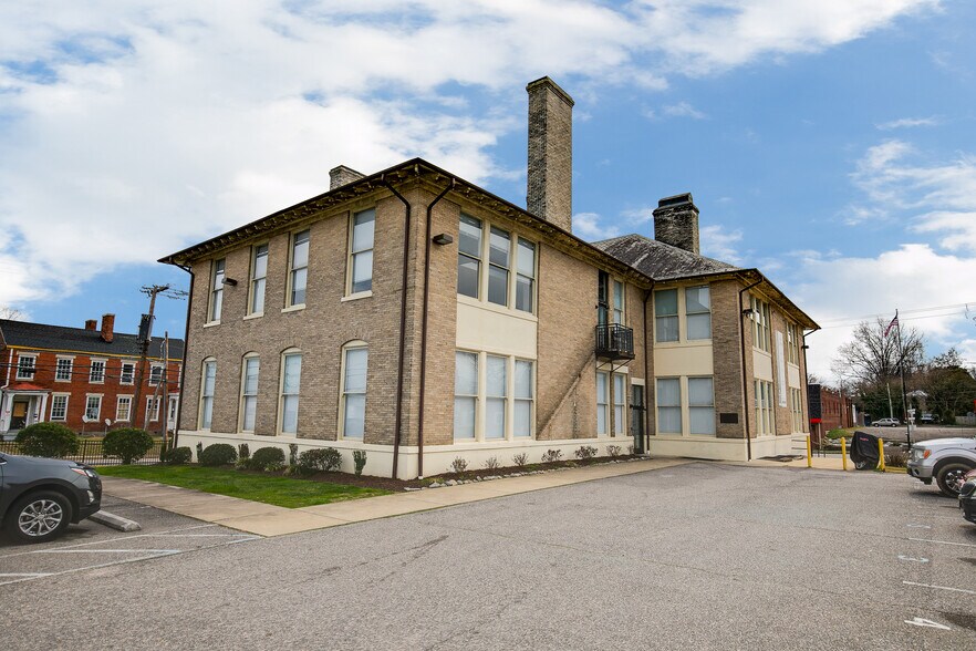 More Photos Of 141 E Wythe St, Petersburg Apartments For Sale