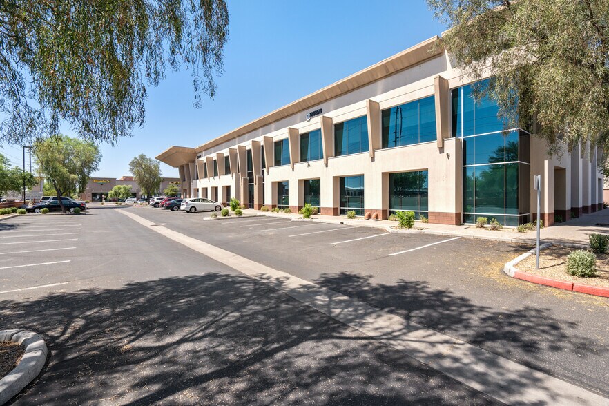 More Photos Of 1930 W Pinnacle Peak Rd, Phoenix Unknown For Lease