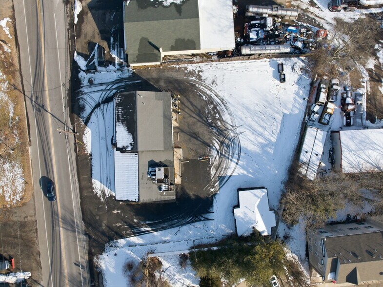 More Photos Of 238 Highway 34, Old Bridge Storefront Retail Residential For Sale