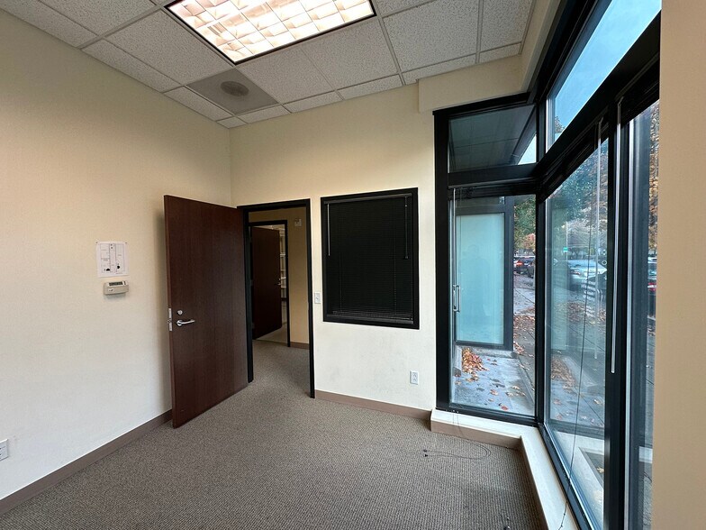 More Photos Of 1515 NW 18th Ave, Portland Medical For Lease