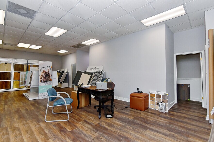 More Photos Of 1600 N Main St, Kannapolis Showroom For Sale