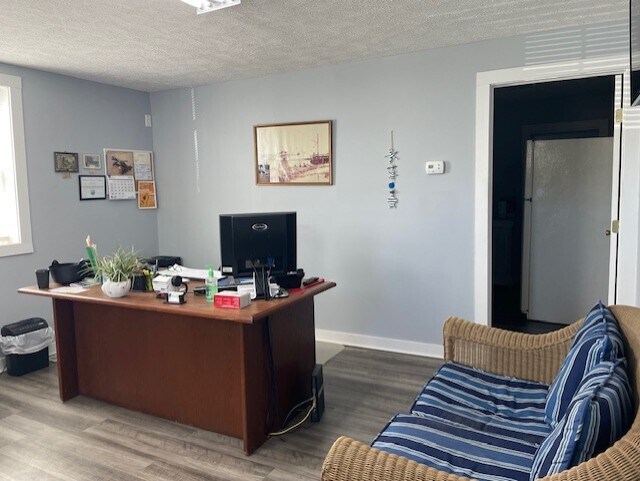 More Photos Of 75 Maple Rd, Mathews Office For Sale