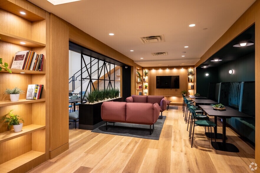 More Photos Of 81 Monroe St, Rahway Apartments For Lease