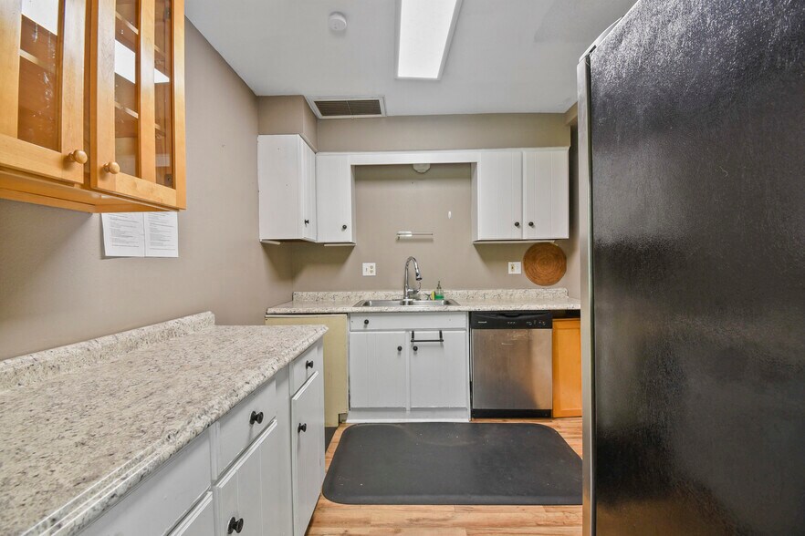 More Photos Of 2706 Old Moultrie Rd, Saint Augustine Medical For Lease