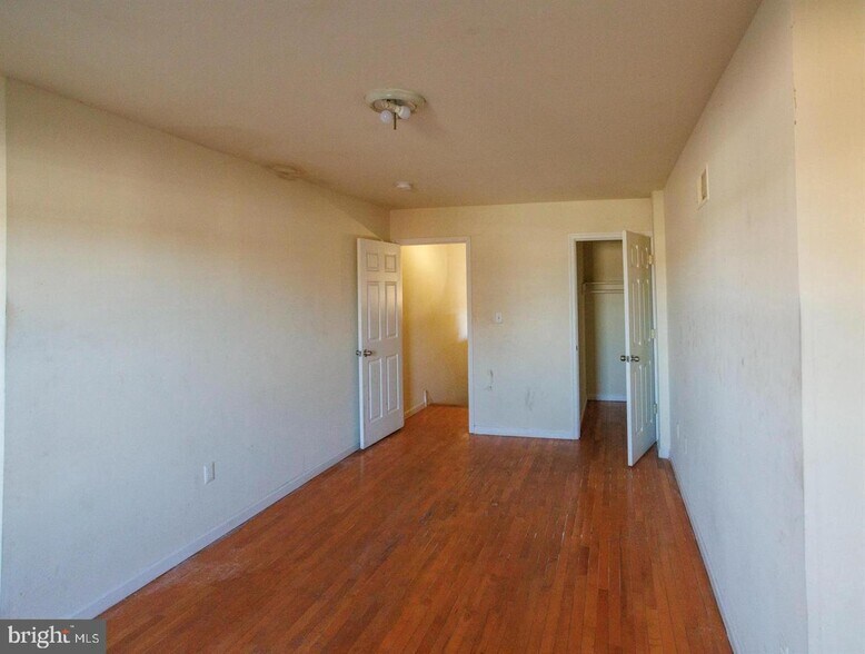 More Photos Of 1633 W Susquehanna Ave, Philadelphia Apartments For Sale