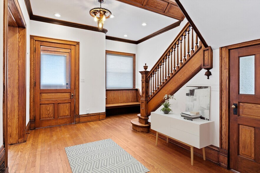 More Photos Of 124 W North Ave, Milwaukee Daycare Center For Sale