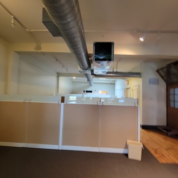 More Photos Of 285 Ellicott St, Buffalo Storefront Retail Office For Lease