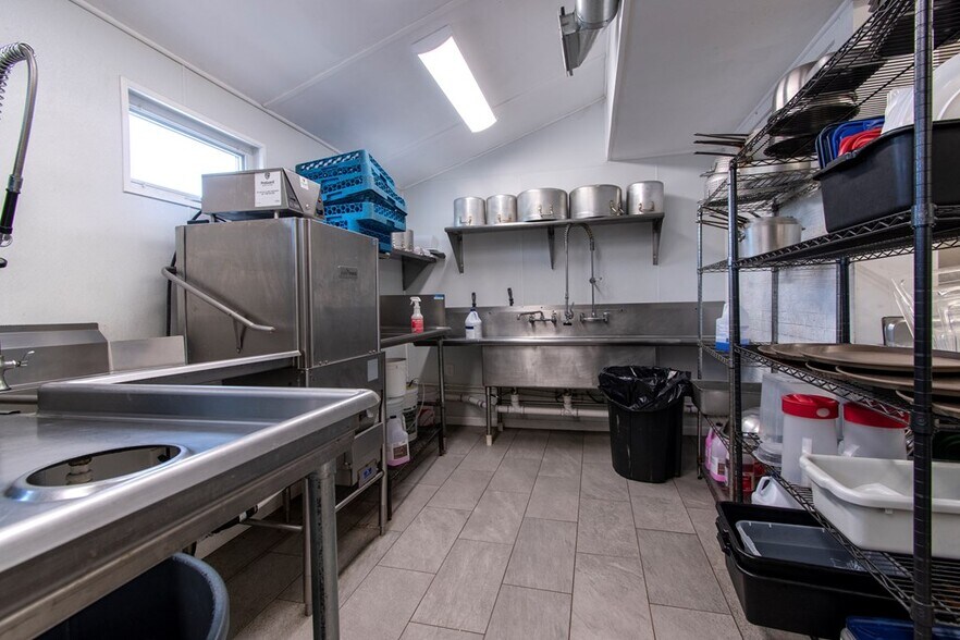 More Photos Of 269 Valley River Ave, Murphy General Retail For Sale