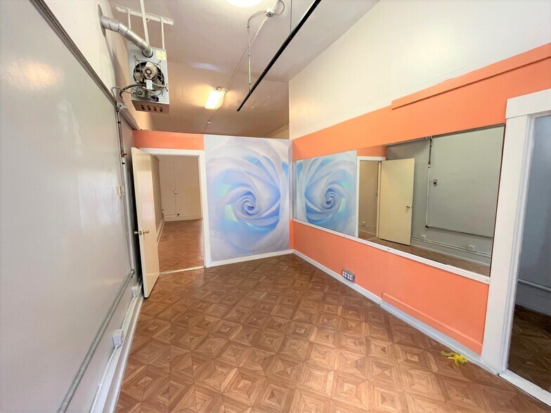 More Photos Of 5025-5031 Geary Blvd, San Francisco Storefront Retail Residential For Lease