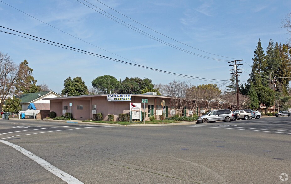 Primary Photo Of 393 Del Norte Ave, Yuba City Medical For Lease