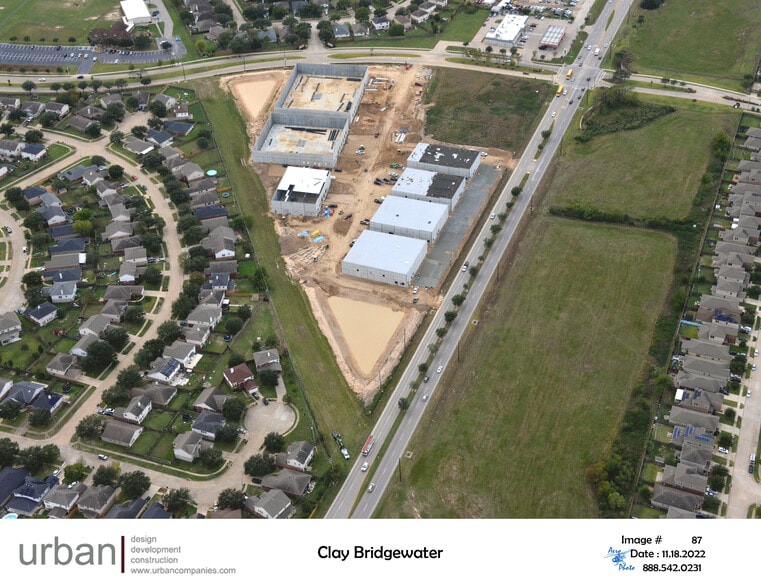 More Photos Of 21211 Clay Rd, Katy Warehouse For Lease