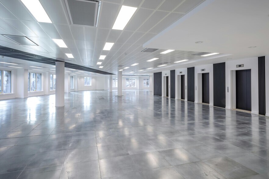 More Photos Of 1 Kingsway, London Office For Lease