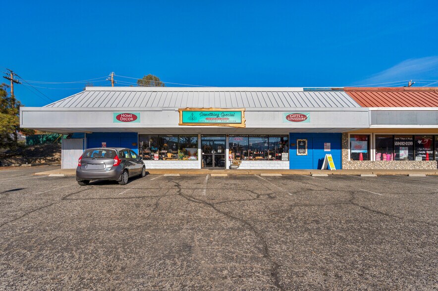 More Photos Of 40120 Hwy 41, Oakhurst Freestanding For Sale