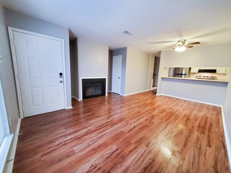 More Photos Of , Baton Rouge Multifamily For Sale