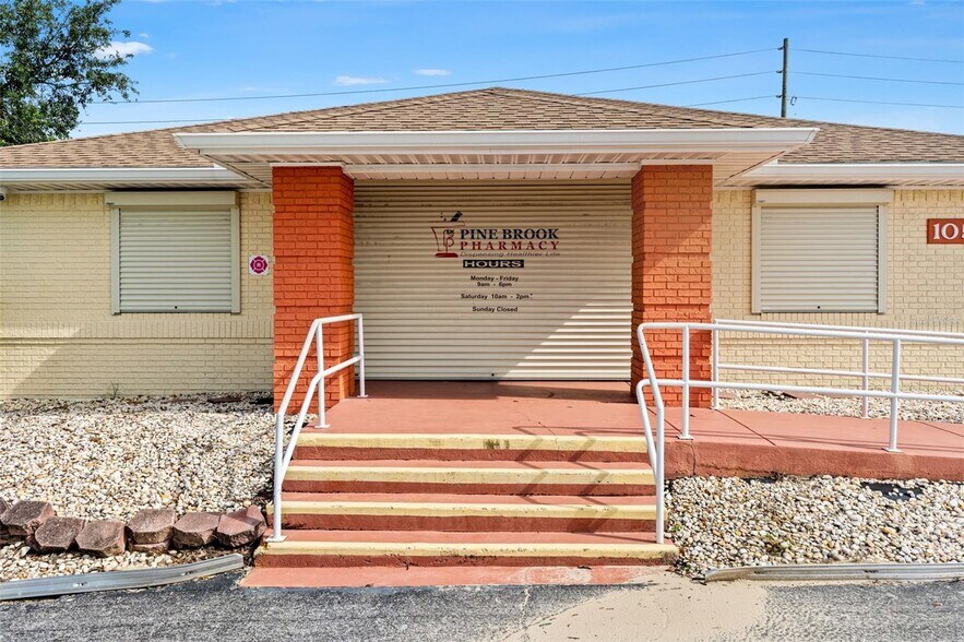 More Photos Of 10507 Spring Hill Dr, Spring Hill Medical For Lease
