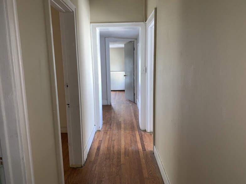 More Photos Of 423 James St, Syracuse Office Residential For Sale