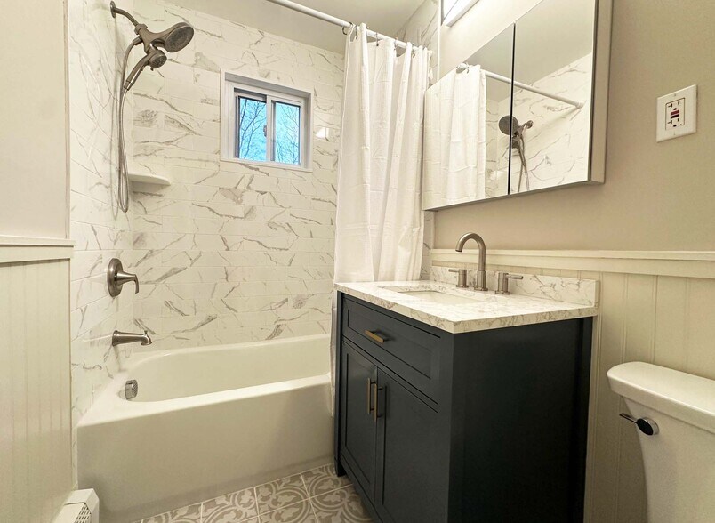 More Photos Of 200 Spruce St, Doylestown Multifamily For Sale