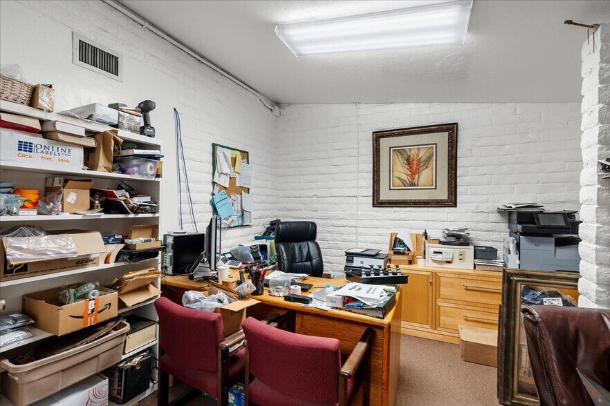 More Photos Of 297 S Main St, Cottonwood Storefront Retail Office For Sale