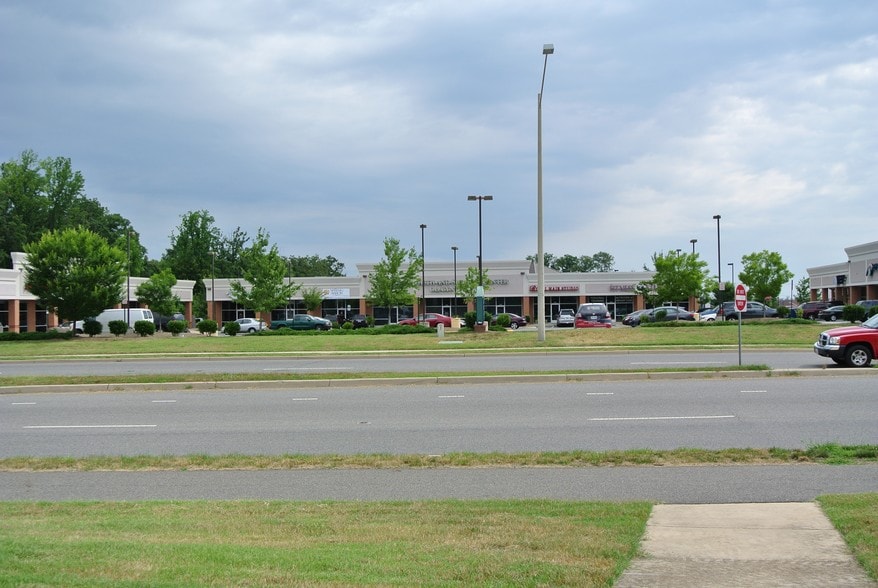 More Photos Of 2553 Cowan Blvd, Fredericksburg Medical For Lease