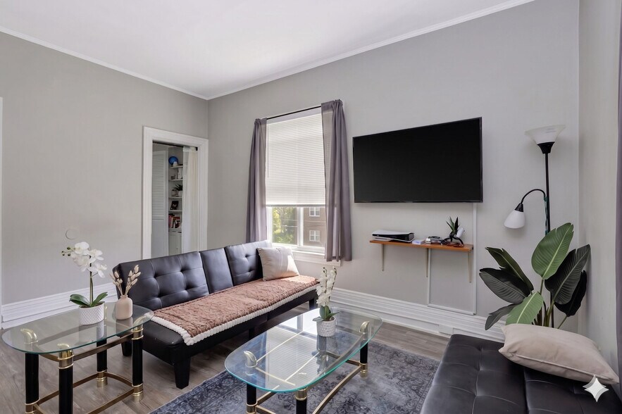 More Photos Of 1005-1007 Dana Ave, Cincinnati Apartments For Sale