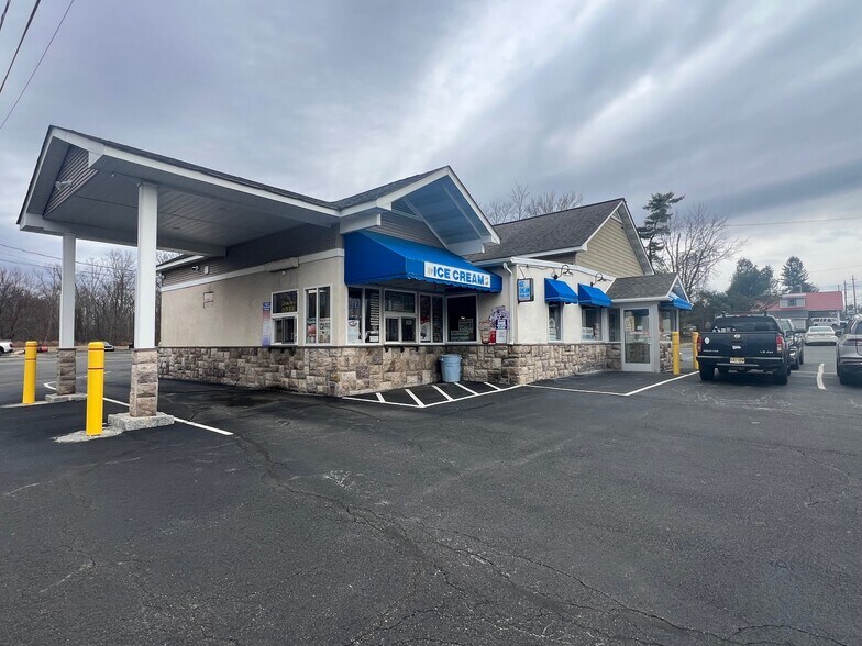 More Photos Of 438 US Highway 206, Branchville Restaurant For Sale