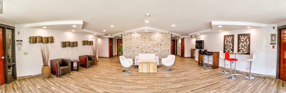 More Photos Of 6500 S Quebec St, Englewood Office For Lease