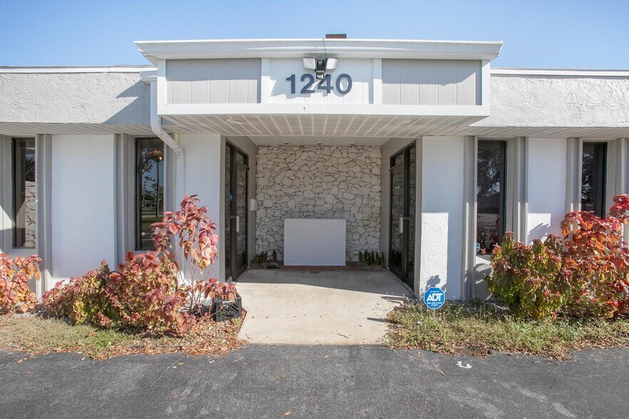More Photos Of 1240 E Normandy Blvd, Deltona Office For Sale