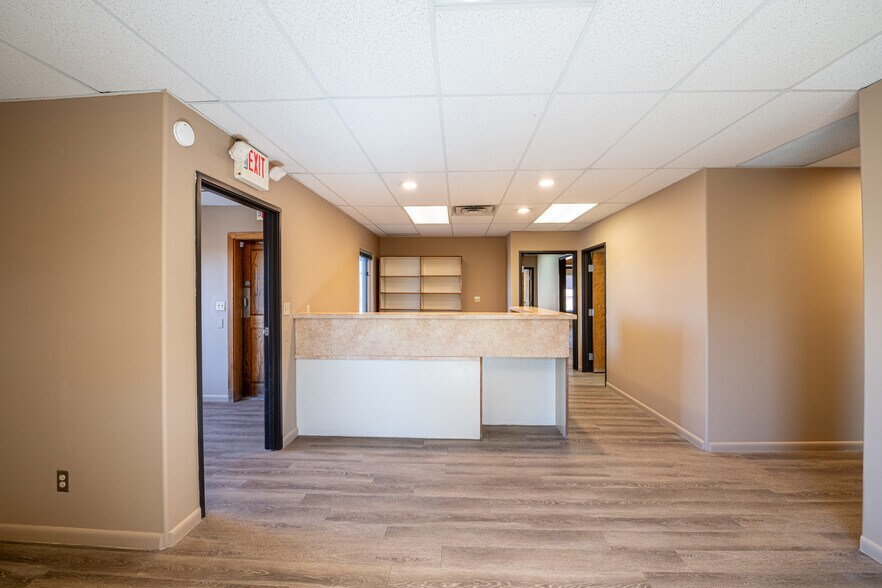 More Photos Of 1313 S Saint Francis Dr, Santa Fe Healthcare For Lease