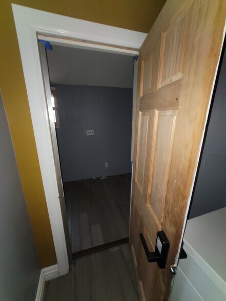 More Photos Of 2536 Indianapolis Ave, Indianapolis Apartments For Sale