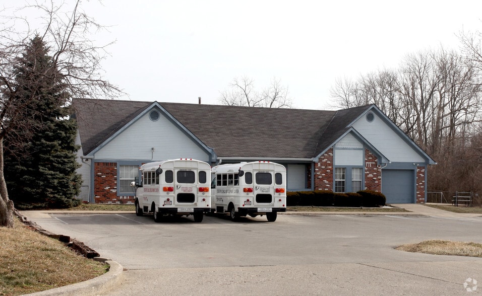 Primary Photo Of , Indianapolis General Retail For Sale