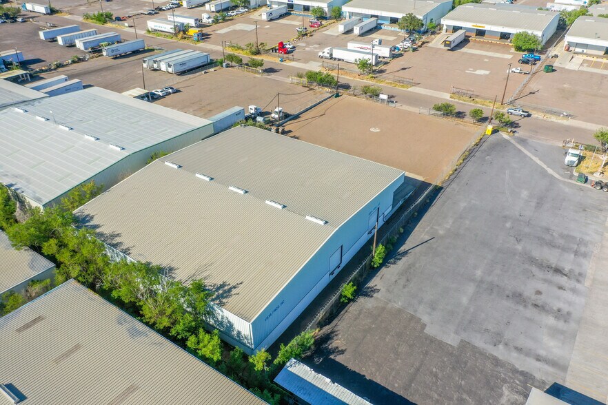 More Photos Of 14415 Import Rd, Laredo Warehouse For Lease