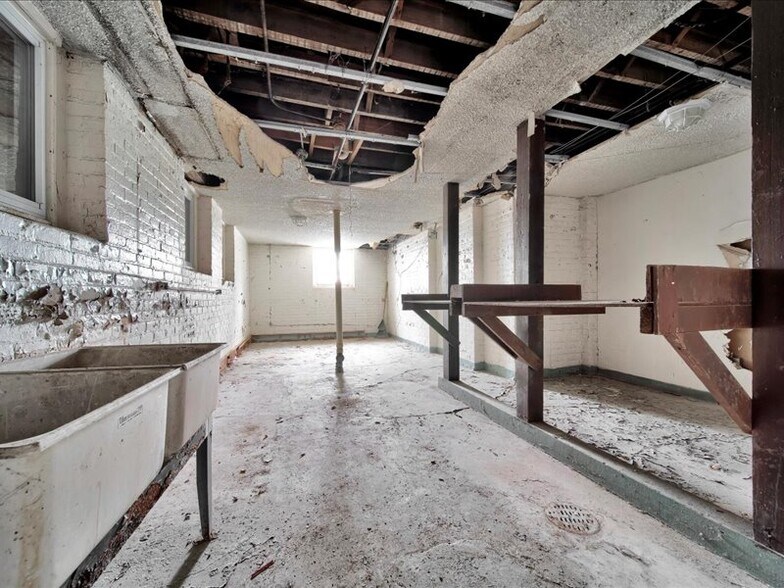 More Photos Of 280 Richton St, Highland Park Apartments For Sale