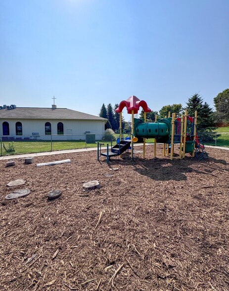 More Photos Of 3703 Fairway Pl NW, Rochester Religious Facility For Lease